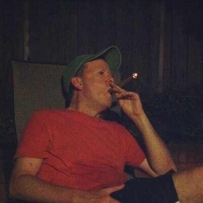 Profile Picture of Dennis Bornfleth (@itsmedennisb123) on Twitter