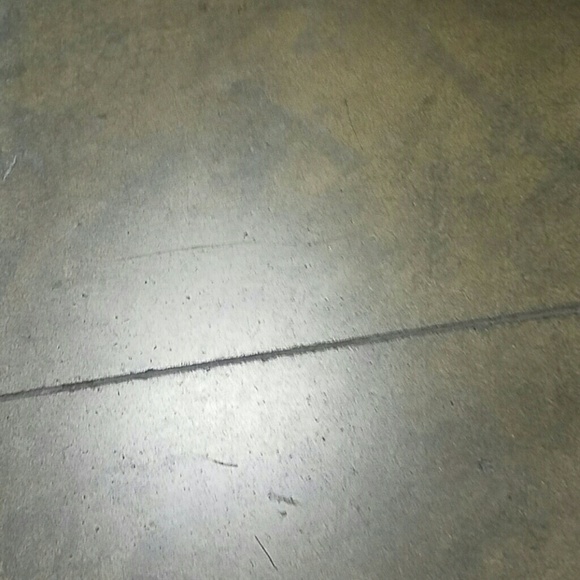 Profile Picture of Justice Perry (@keyzae) on Poshmark