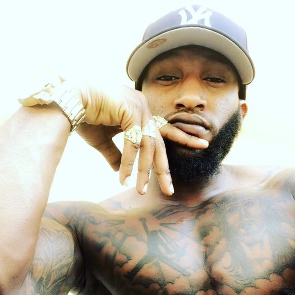 Profile Picture of Marc Nonnon (@marcnonnon) on Poshmark