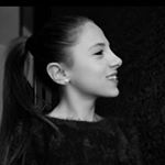 Profile Picture of ℳ𝒶𝓇𝒾𝒶 𝒢𝓊ℊ𝓁𝒾ℯ𝓁𝓂𝒾𝓃𝒾 🌼 (@mary.guglielmini) on Instagram