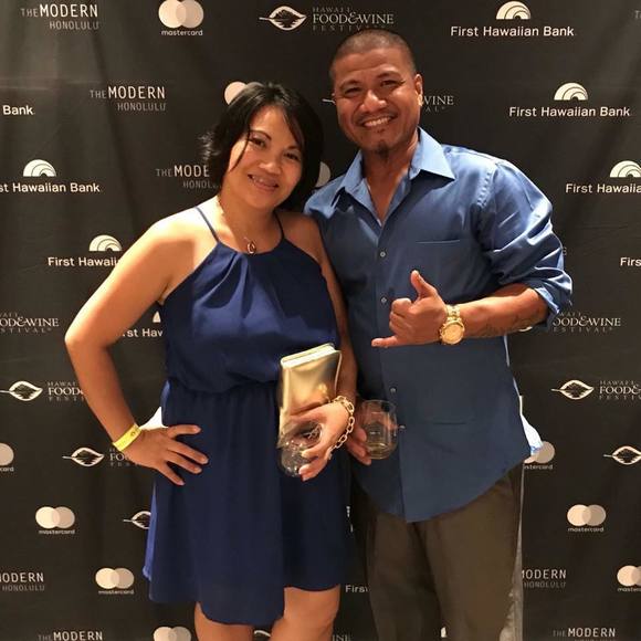Profile Picture of Ernesto n maria Guieb (@spades39) on Poshmark