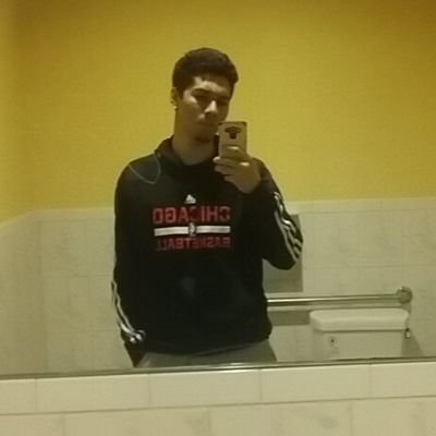 Profile Picture of Leo Giron Jr (@Leo_Undftd) on Twitter