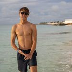 Profile Picture of Derek Van Hook (@derek_van_hook) on Instagram