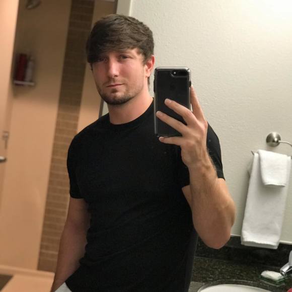 Profile Picture of Nathan Mcleod (@nathanmcloud18) on Poshmark