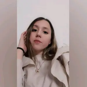 Profile Picture of Anika♡ (@anikaamilevoj) on Tiktok