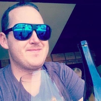 Profile Picture of DEREK RAHNon Twitter