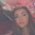 👑Rhianna👑 - Instagram Profile Picture of 👑Rhianna👑 (@rhiannaroberts1) on Instagram