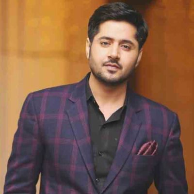 Profile Picture of ImranashrafArmy (@mushkofficial_) on Twitter