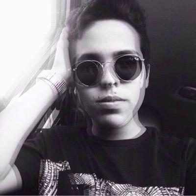 Profile Picture of Steve Thiel (@Stevezthiel) on Twitter