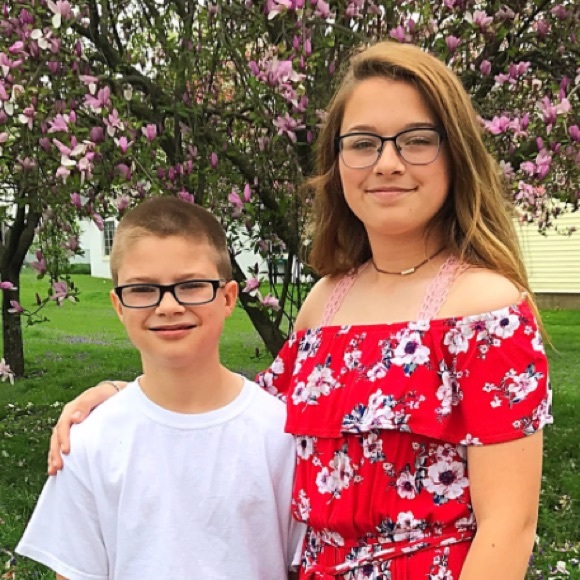 Profile Picture of Jessica Stine (@ostine) on Poshmark