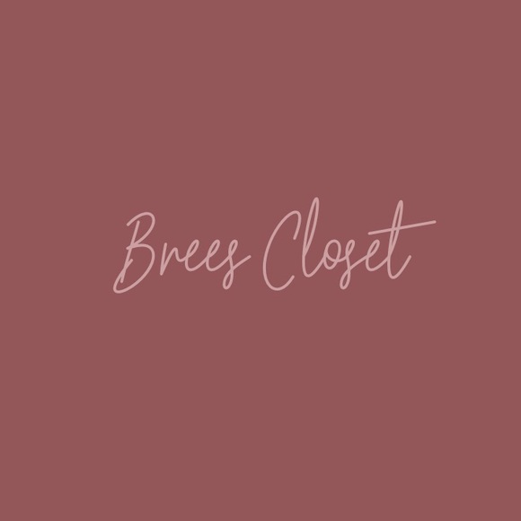 Profile Picture of Bree Peterson (@breepeterson695) on Poshmark