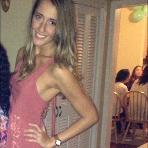 Profile Picture of Felicia Branagan (@fbranagan) on Poshmark