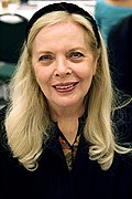 Profile Picture of Barbara Bain - Wikipediaon Wikipedia