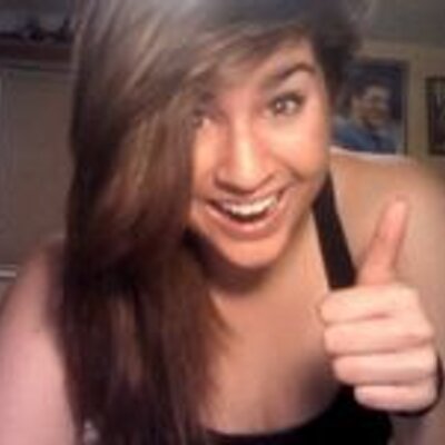 Profile Picture of Kerri Weaver (@KerriWeaver6) on Twitter