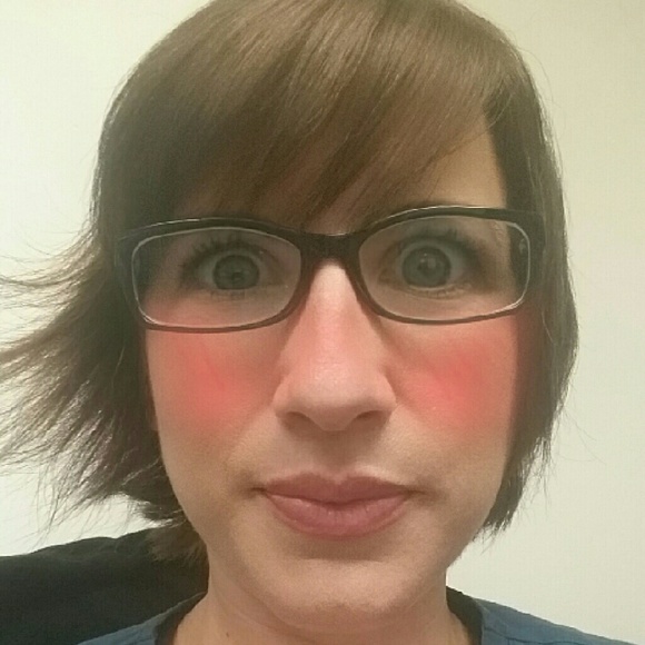 Profile Picture of Kristy Madera (@kaymae420) on Poshmark