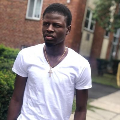 Profile Picture of Roger Barrett (@Rogerfrenz4real) on Twitter
