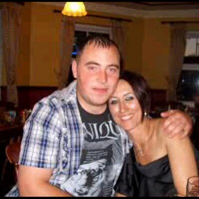 Profile Picture of Andrew Wardle (@andywardle5007) on Twitter