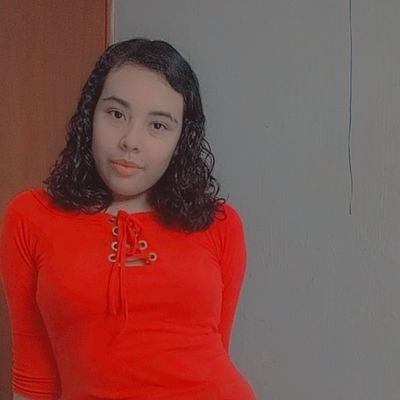 Profile Picture of Alejandra Covarrubias (@Alejand02130641) on Twitter