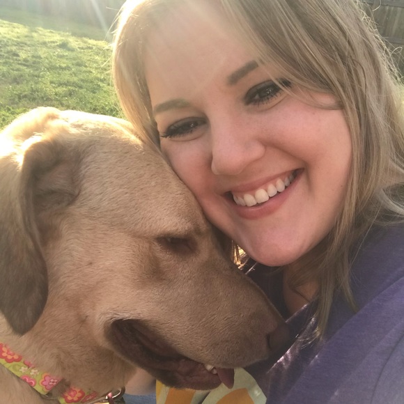 Profile Picture of Sarah Dobrick (@sedobrick) on Poshmark