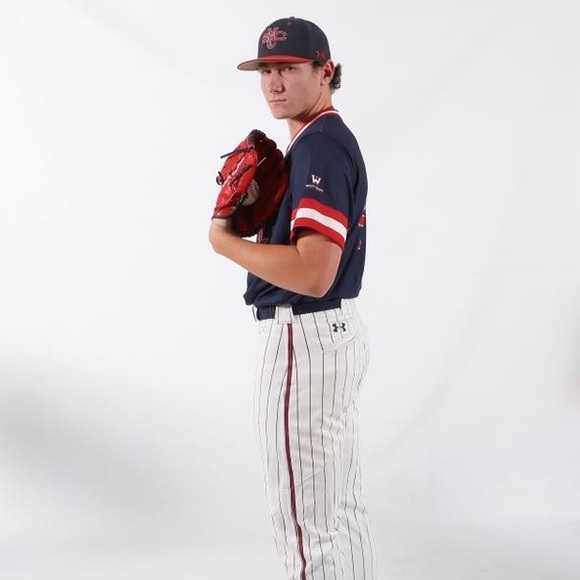 Profile Picture of Clark Candiotti (@clarkcandiotti) on Poshmark