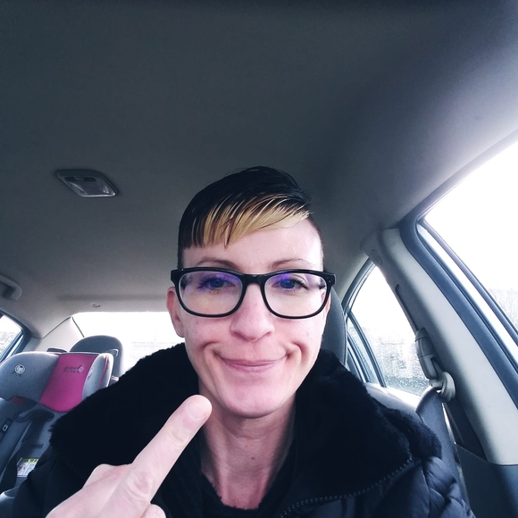 Daniella Penney - Poshmark Profile Picture of Daniella Penney (@sophies_momma) on Poshmark