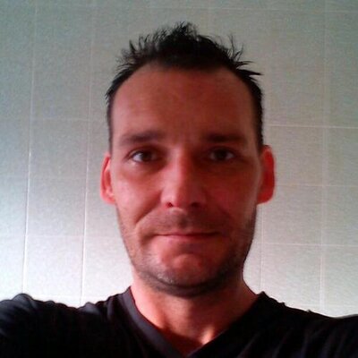 Profile Picture of Mark Robertshaw (@kdax09) on Twitter