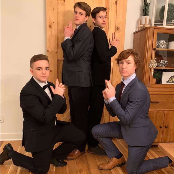 Profile Picture of Grant Vanbaren (@grantvanbaren) on Poshmark