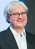 Profile Picture of Simon Curtis (filmmaker) - Wikipediaon Wikipedia