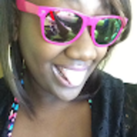 Profile Picture of Denise Stallings (@denisestalli407) on Poshmark