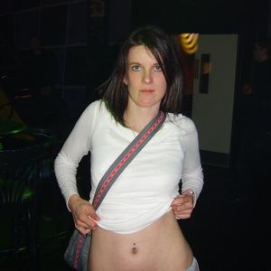 Profile Picture of Joanne Oliver (@jojoolie) on Myspace