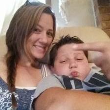 Profile Picture of Lauren McDaniel (@laurenmicah) on Twitter