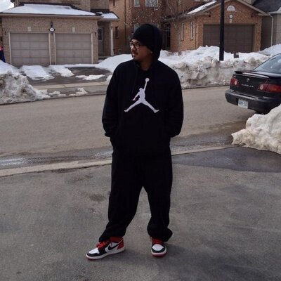 Raymond Paz - Twitter Profile Picture of Raymond Paz (@momae0506) on Twitter