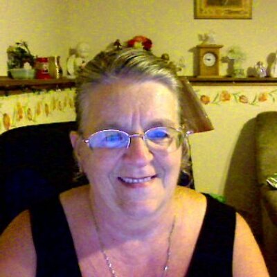 Profile Picture of Bernadette Walker (@SWEETBELLA459) on Twitter