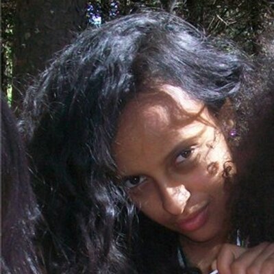 Profile Picture of Lily Mark (@lilymark2) on Twitter