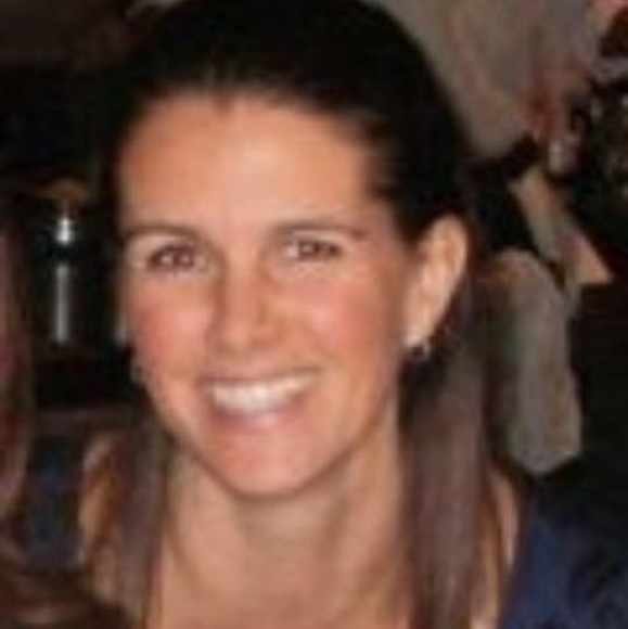 Desiree Delullo - Poshmark Profile Picture of Desiree Delullo (@desireedelullo) on Poshmark