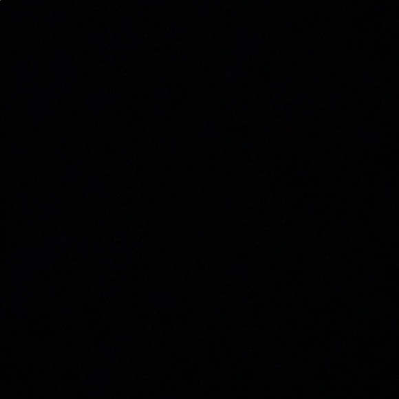 Profile Picture of John Frank (@hahahahahabwhsn) on Poshmark