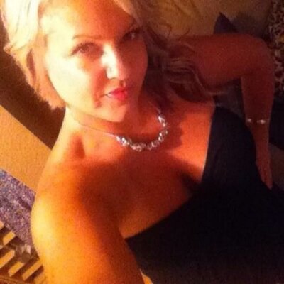 Profile Picture of Terra Absalonson (@TAYTYTY) on Twitter