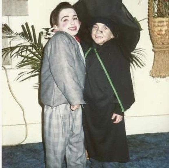 Profile Picture of James Snarski (@jaysmiley420) on Poshmark