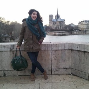 Profile Picture of Cécile (@c.cile) on Myspace