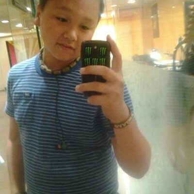 Profile Picture of @Hollister_boy420 (@NicholasTompson) on Twitter