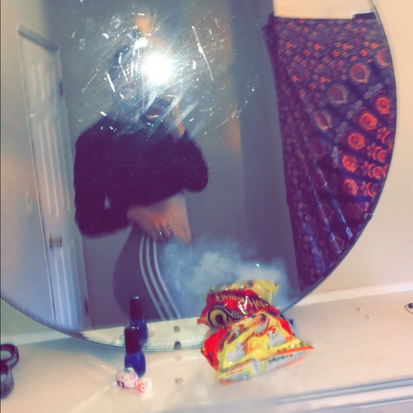 Profile Picture of Berkeley Stirling (@berkeley__666) on Poshmark