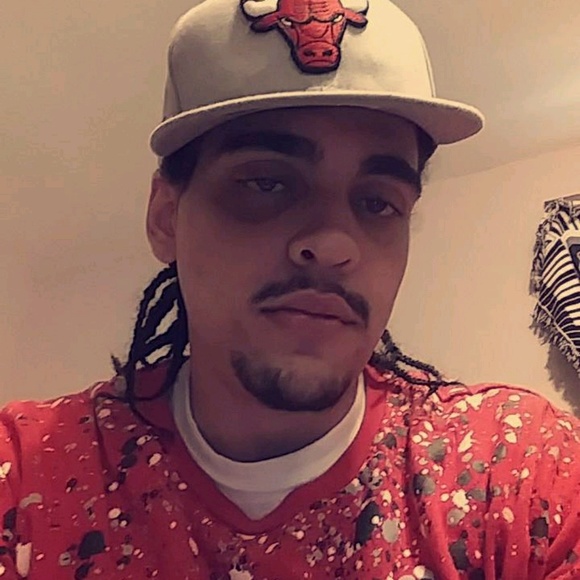 Profile Picture of Sean Yancey (@kd145atyohood) on Poshmark