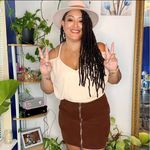 Profile Picture of Harmon'ee Smith-Bethea (@harmoneesings) on Instagram