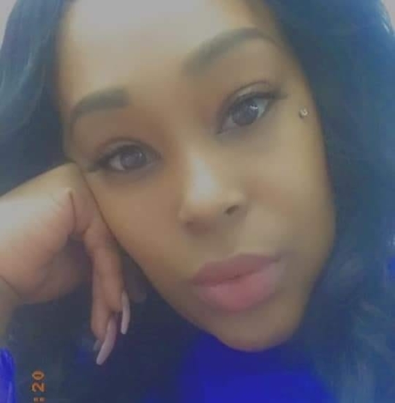 Profile Picture of Tasha Watson (@prettywataon) on Poshmark