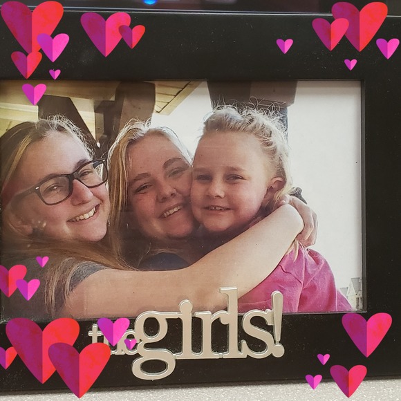 Profile Picture of Phyllis Pinion (@phyllis2120) on Poshmark