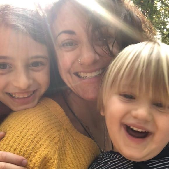 Profile Picture of Lori Petropoulos (@loripetropoulos) on Poshmark