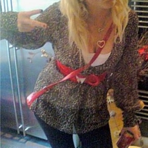 Profile Picture of Jo Giddings (@gawjusjo) on Myspace