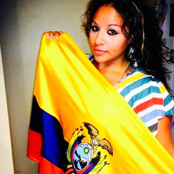 Profile Picture of Mari Silva (@msilva8855) on Poshmark