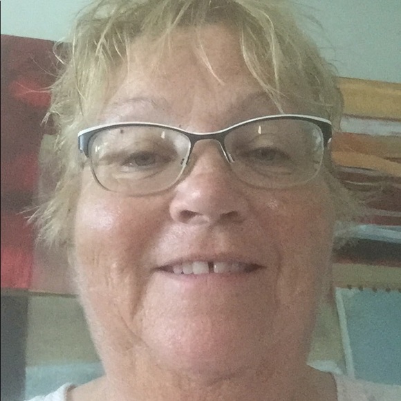 Profile Picture of Eileen Clark (@eclark1054) on Poshmark