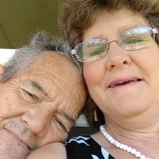 Profile Picture of Larry& Debra Roche (@LarryDebraRoch1) on Twitter